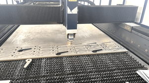 Lasersko rezanje ploča